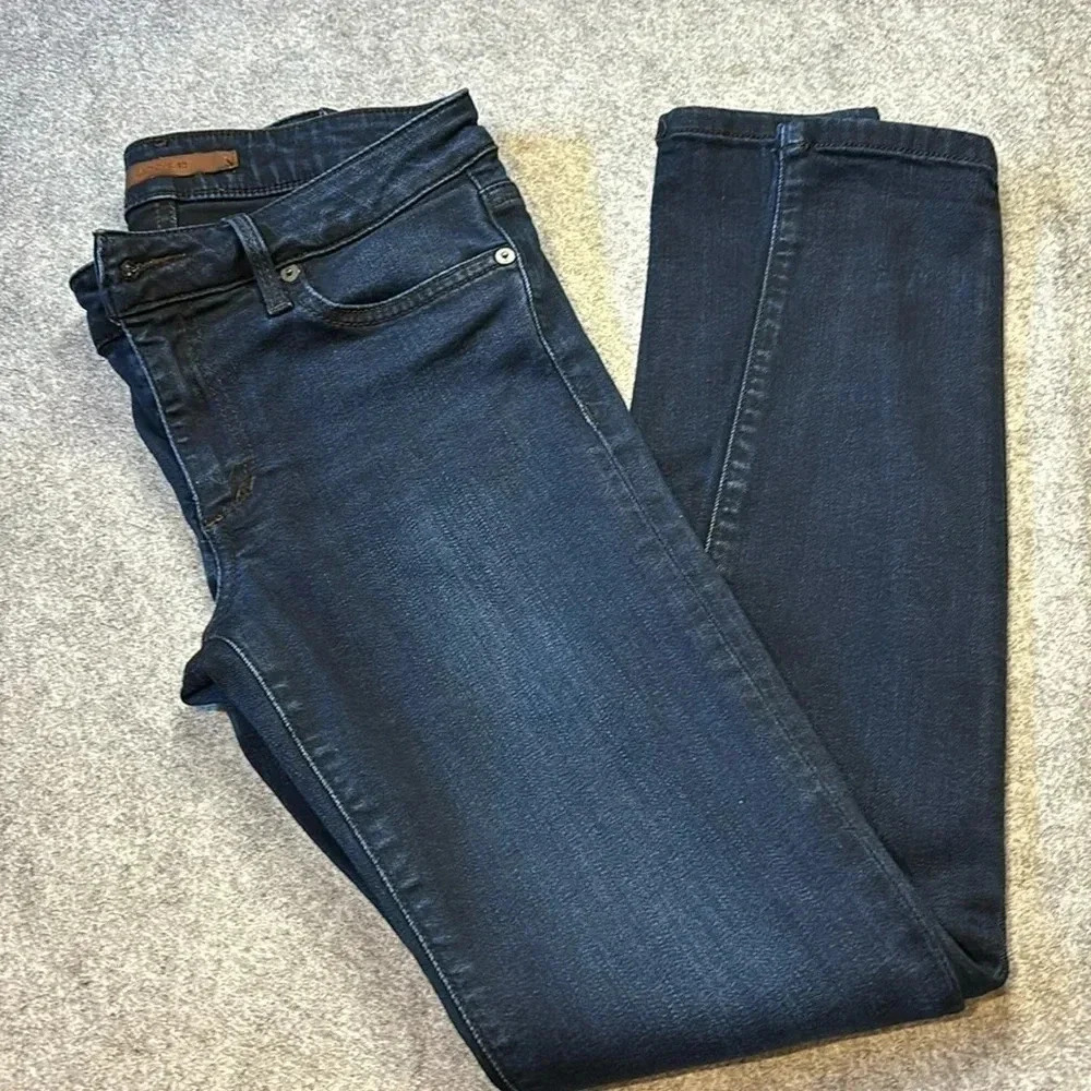 Joe's Jeans, Flawless The Icon Ankle Mid Rise Skinny Ankle. Size 26.